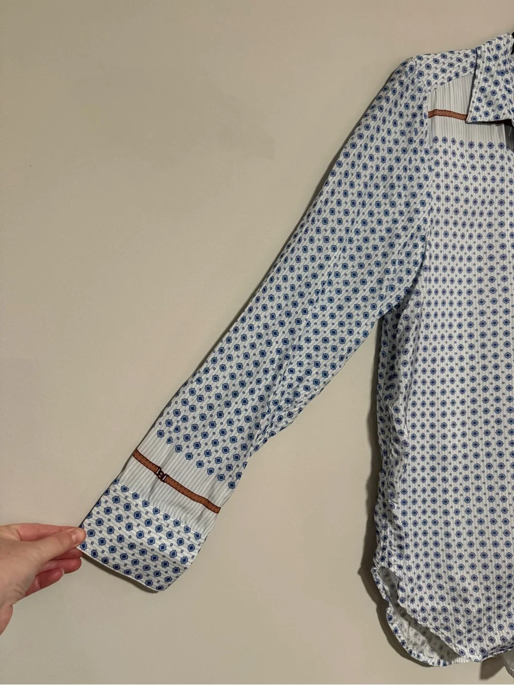 J. Crew Drapey Scarf Print Button Up Shirt Size Small Old Money Preppy Classic